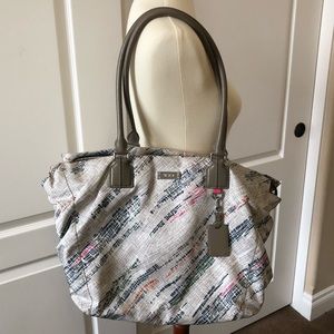 Travel Tote